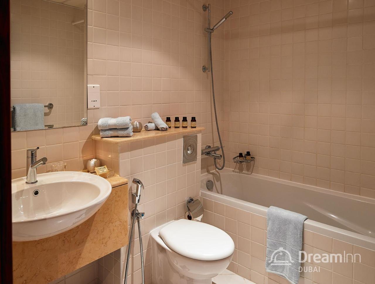 דובאי Dream Inn Apartments - Marina Quays מראה חיצוני תמונה